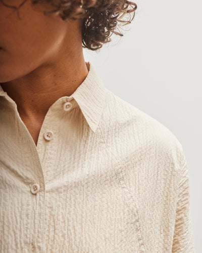 7115 by Szeki 3/4 Cropped Shirt Jacket, Textured Beige