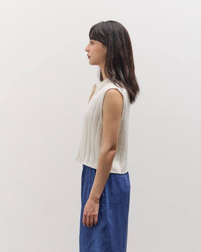 7115 by Szeki Collared Rib Vest, White