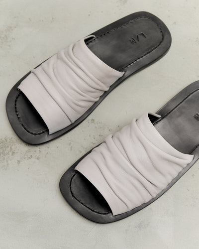 Lauren Manoogian Raw Slide, Gris