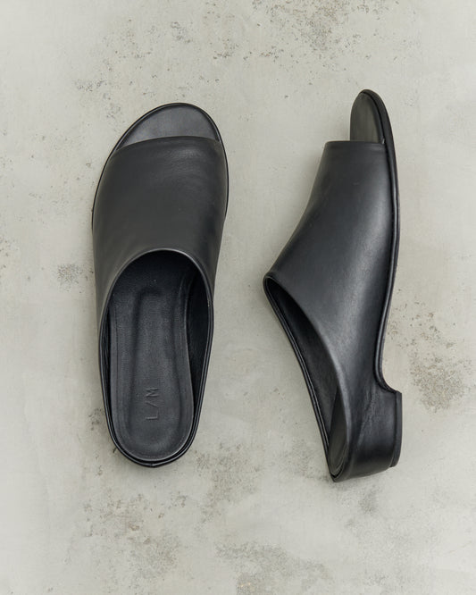 Lauren Manoogian Vault Slide, Black