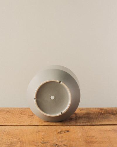 Round Two Pot, Grey