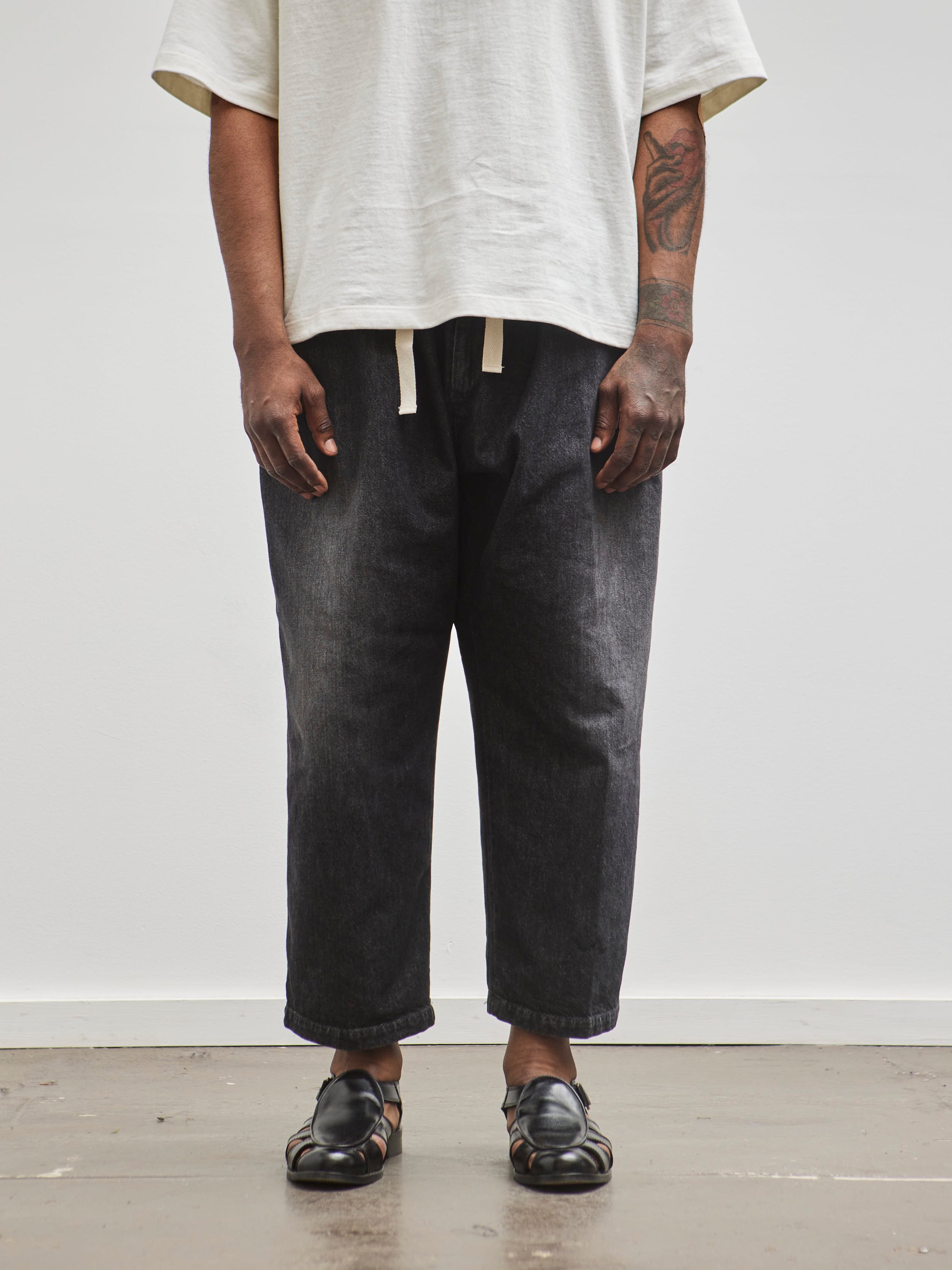 Sillage シアージ circular pants black denim Sillage Baggy Trousers, Denim Washed Black – Glasswing