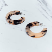 Kate Hoops in Blonde Tortoise