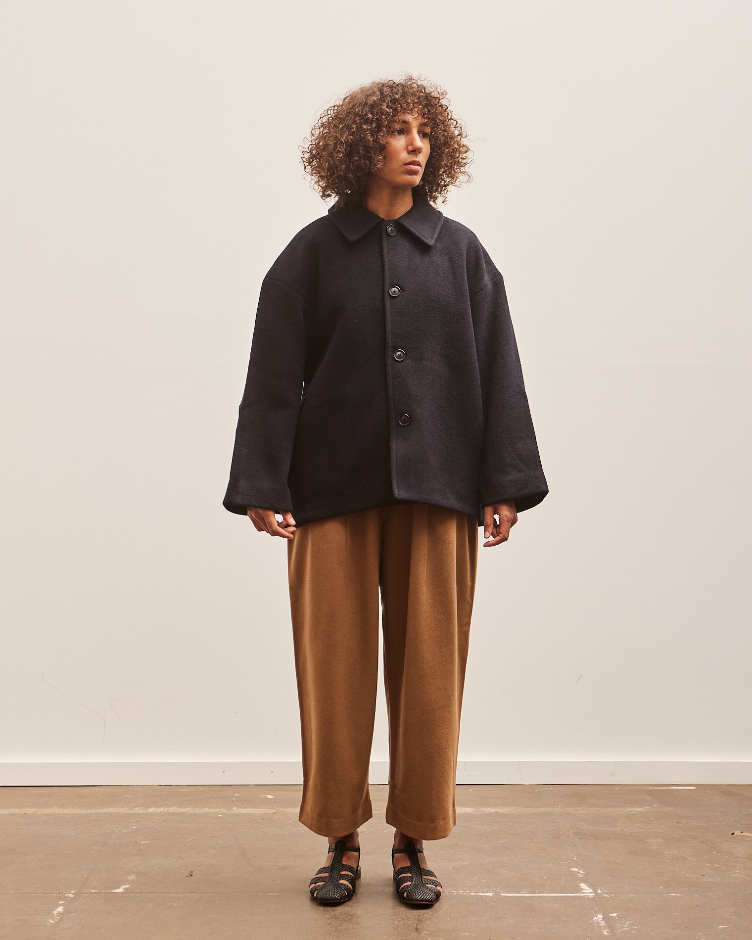 7115 Short Wool Coat, Black – Glasswing