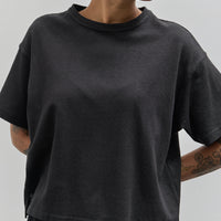 7115 Signature Cropped Tee, Black