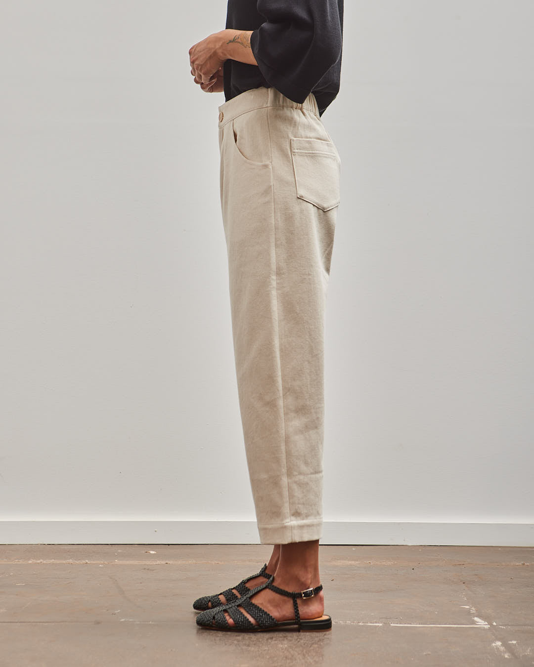 7115 Signature Curved Leg Trouser, Off-White