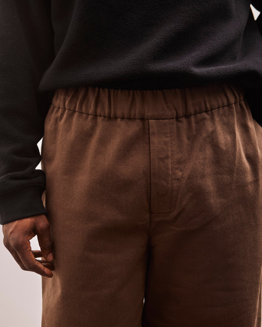 7115 Signature Elastic Pull-Up Trouser, Brown, waistband and front detail