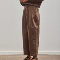 7115 Signature Pleated Trouser, Brown