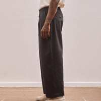 7115 Signature Pleated Trouser, Navy Black, side view