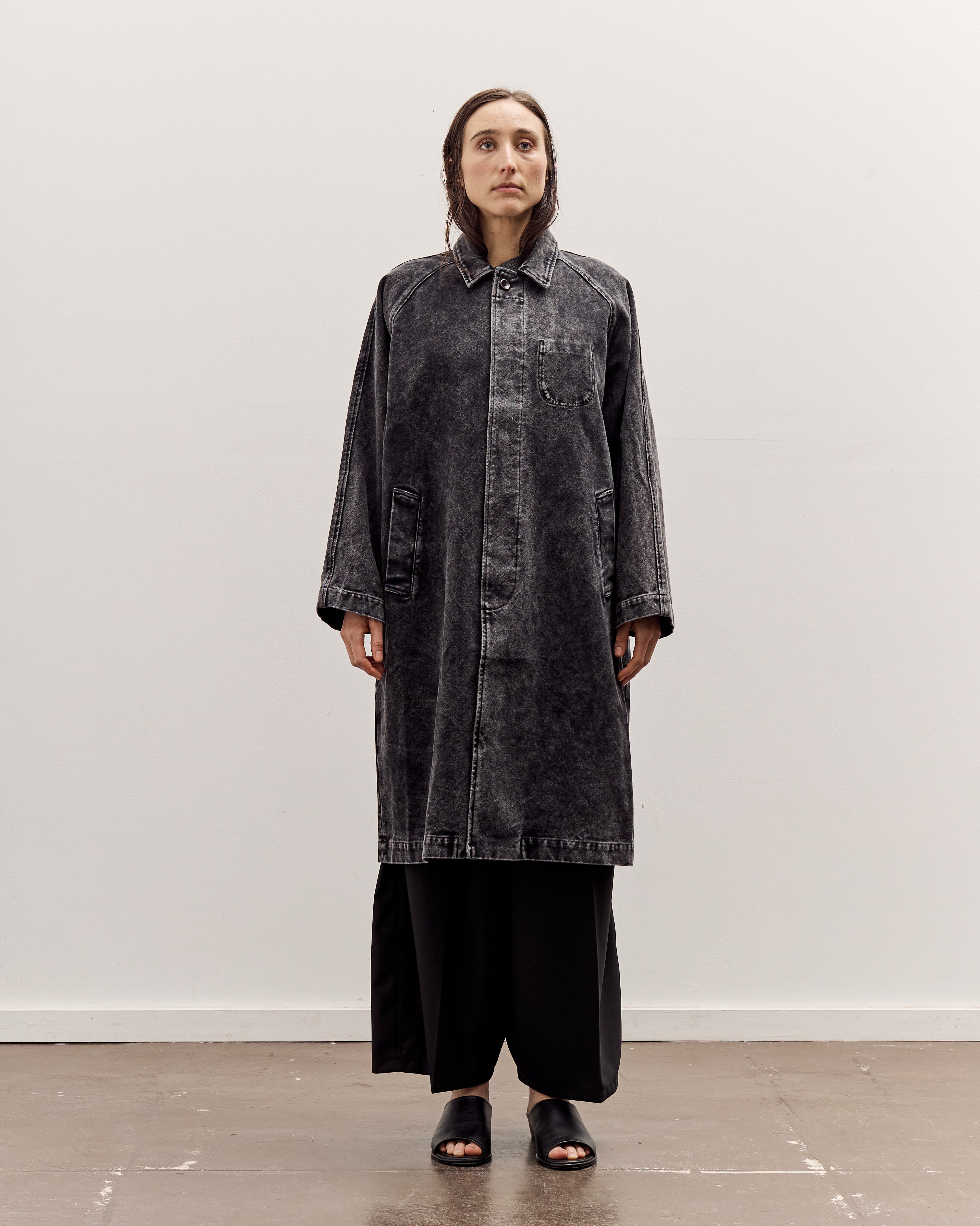 7115 by Szeki Fall Duster, Spotted Washed Black – Glasswing