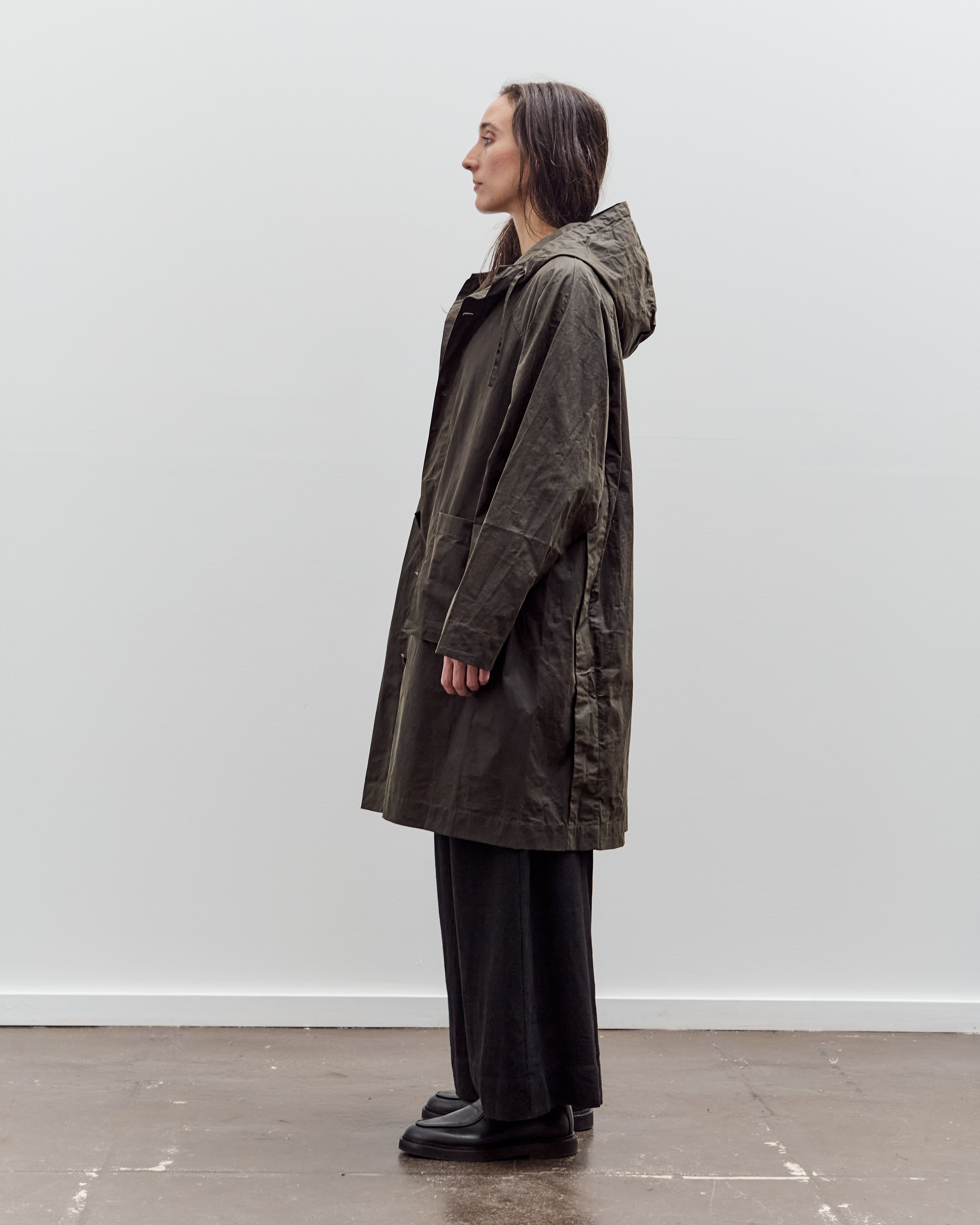 7115 by Szeki Forest Jacket, Waxed Edition, Deep Olive – Glasswing
