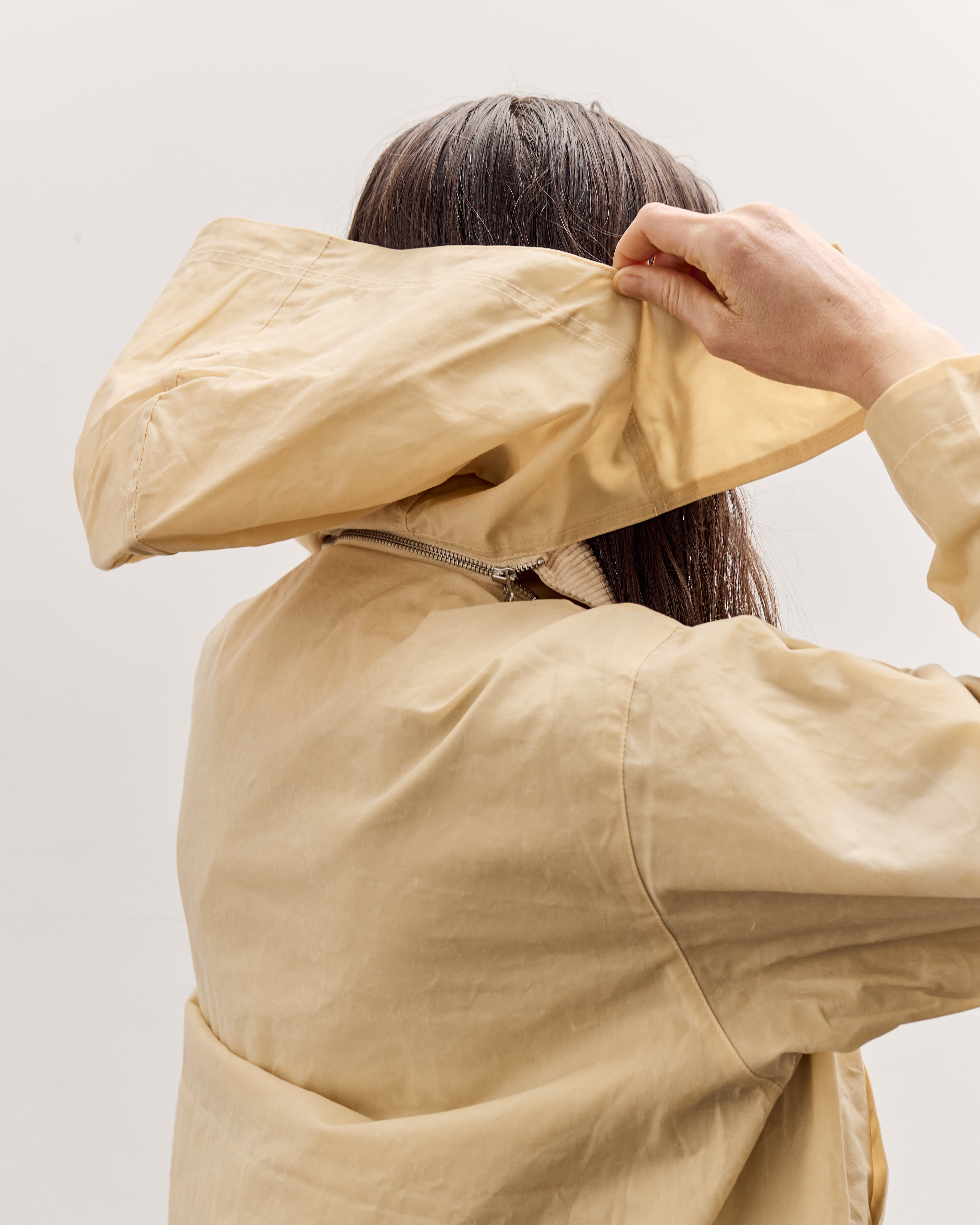 7115 by Szeki Hunting Jacket, Buttermilk – Glasswing