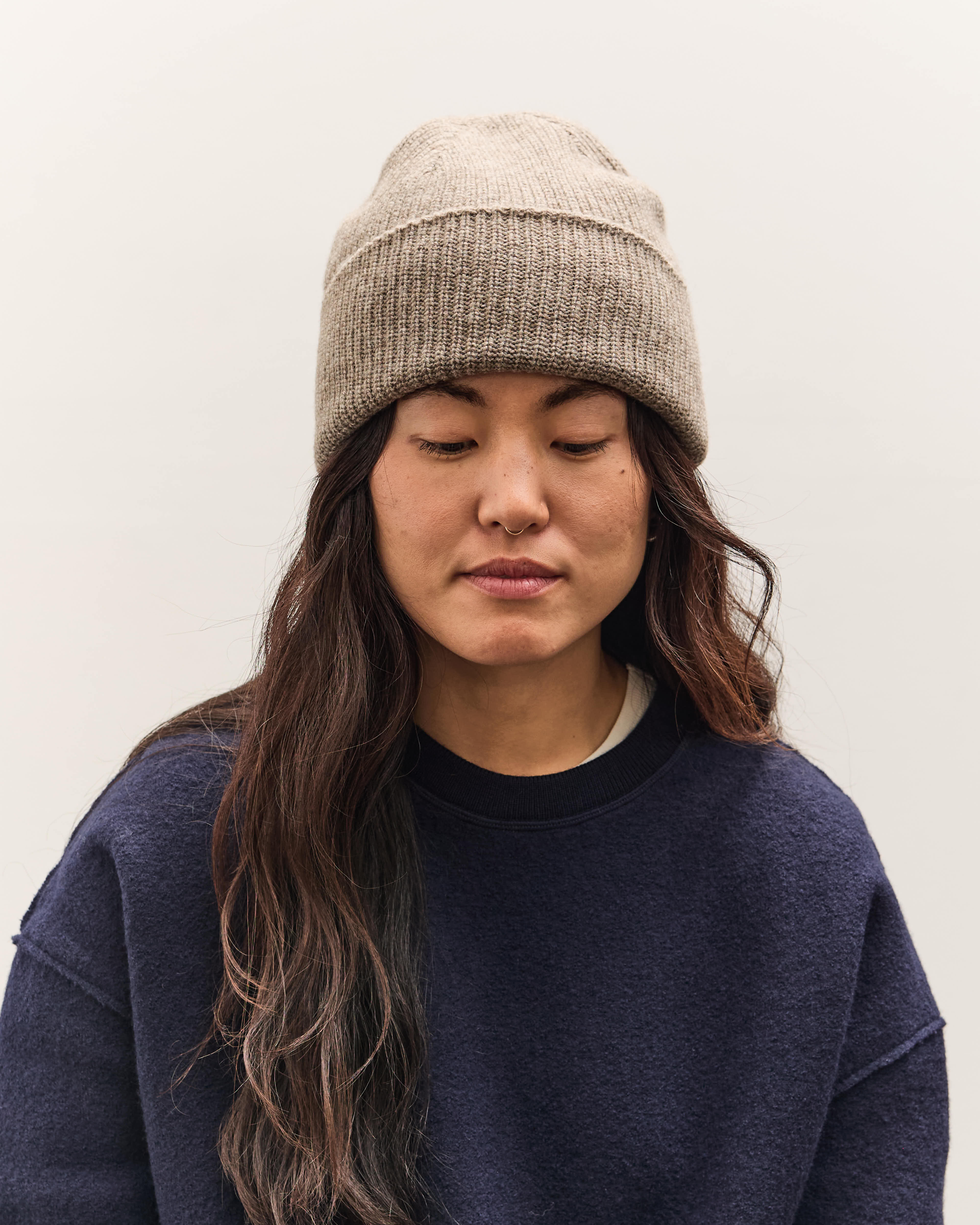 7115 by Szeki Signature Yak Beanie, Taupe – Glasswing