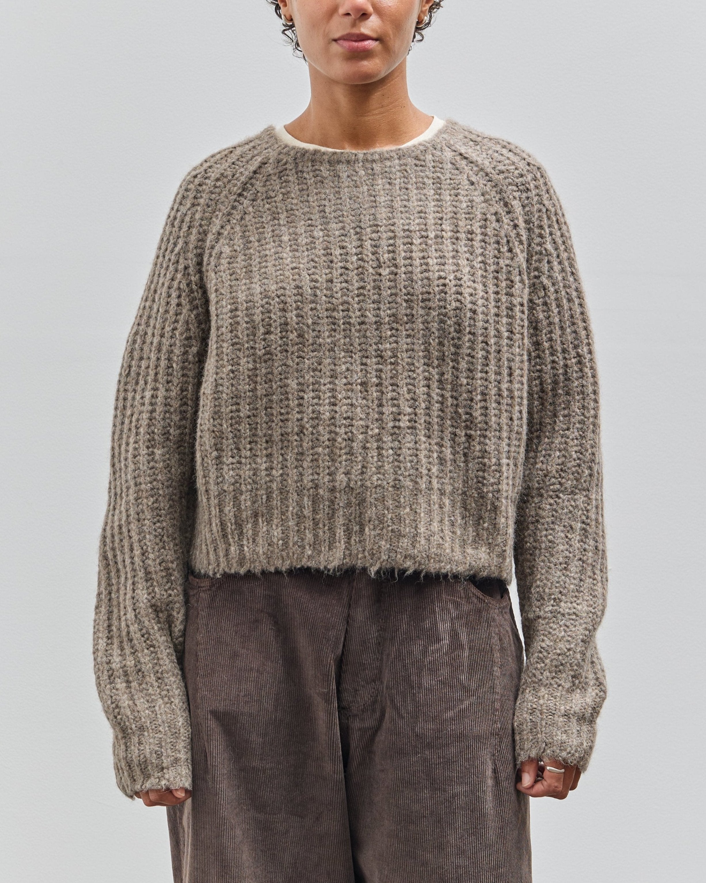 最愛 Cropped Chunky Szeki by 7115 Sweater, Glasswing – Umber トップス