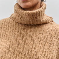 7115 by Szeki Chunky Turtleneck, Camel