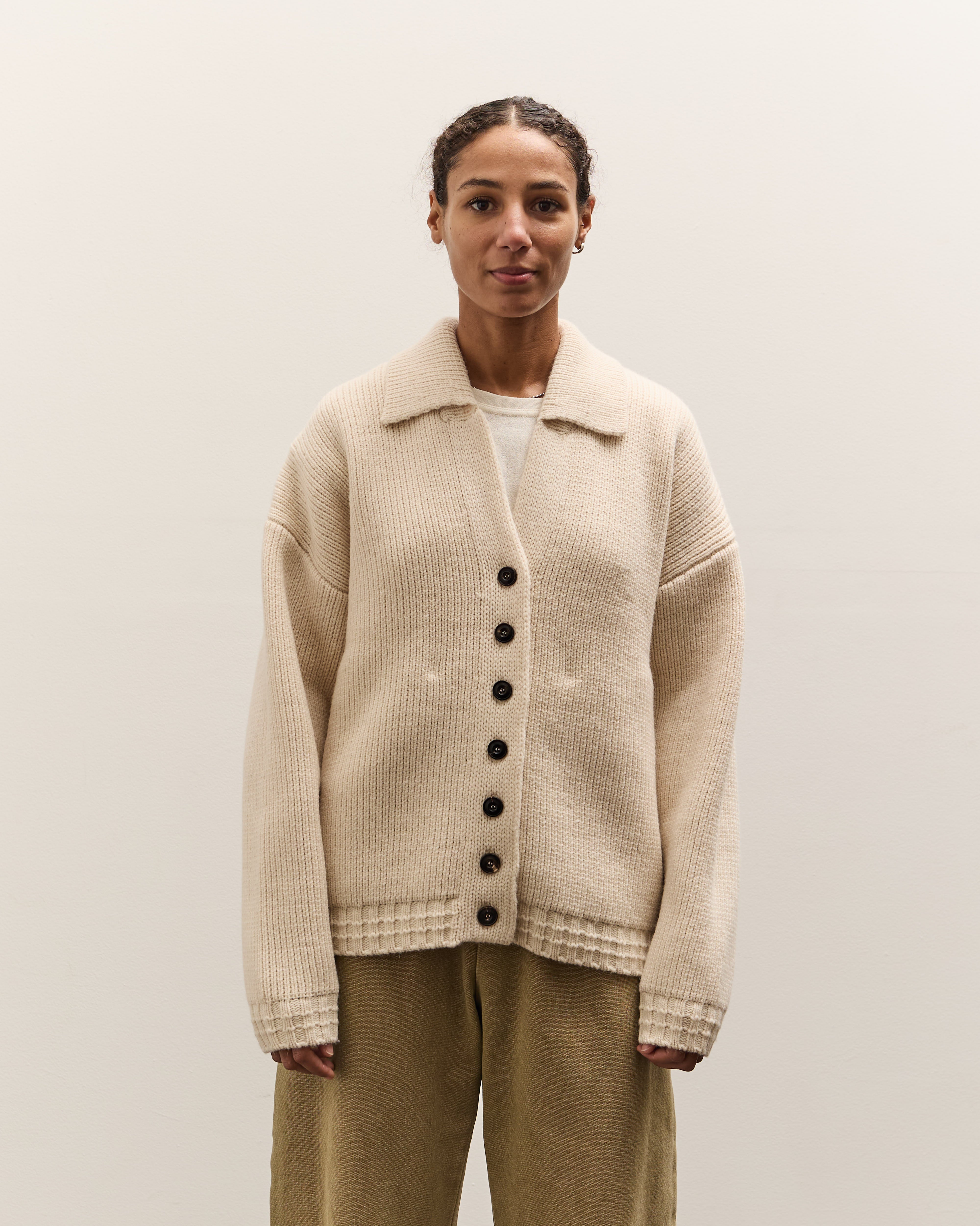 7115 by Szeki Chunky Collared Cardigan, Antique White – Glasswing