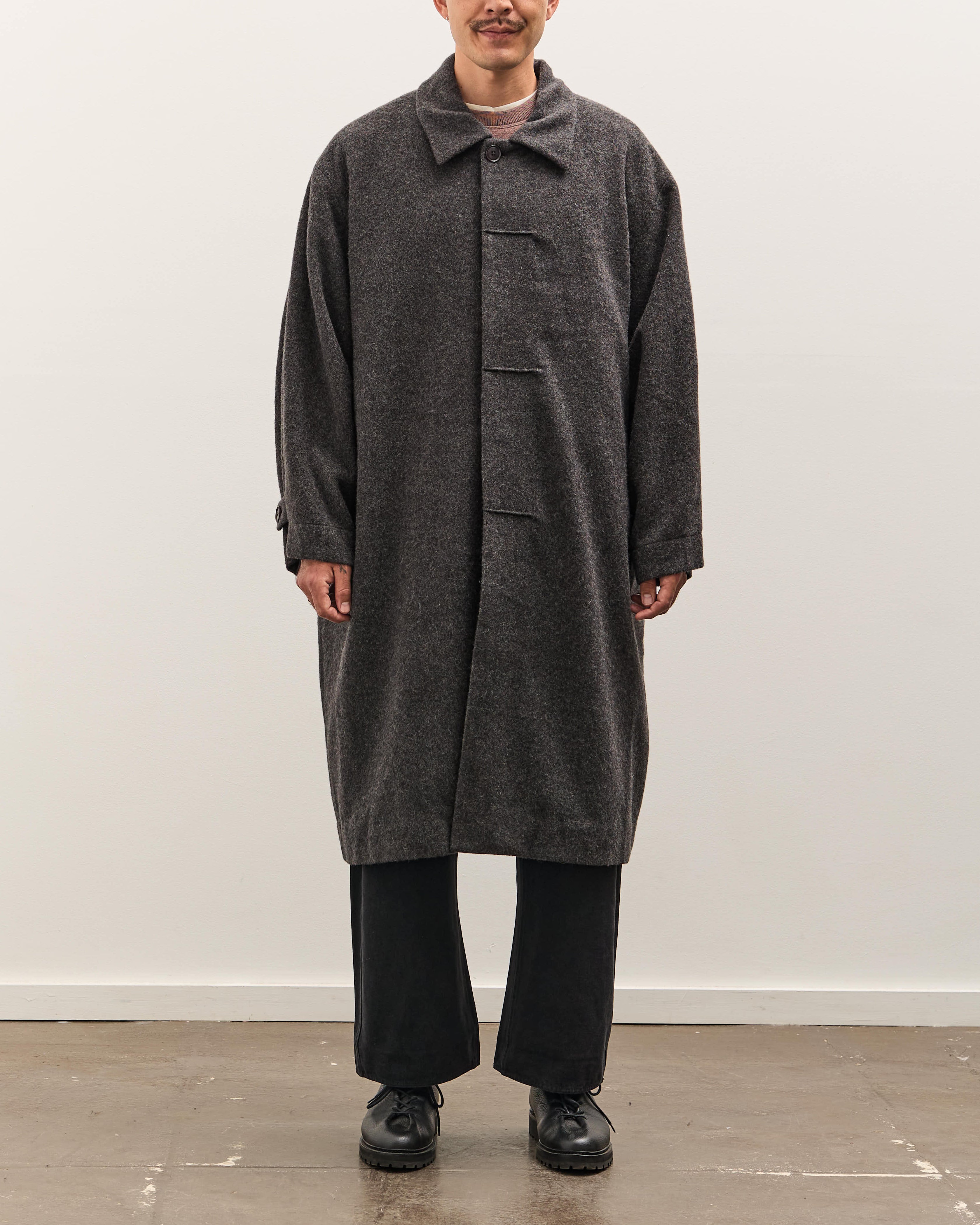 7115 by Szeki Cuffed Wool Coat Unisex, Heathered Taupe – Glasswing