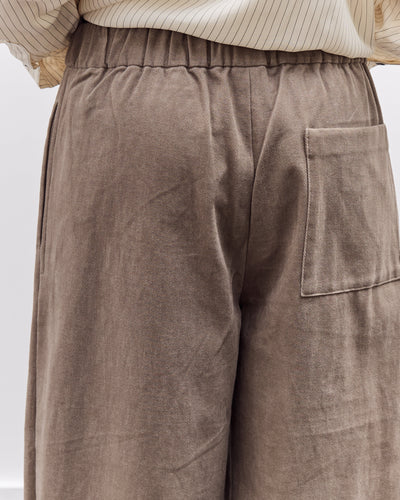 7115 by Szeki Signature Brushed Twill Elastic Pull-Up Trouser, Umber