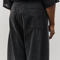 7115 Unisex Sand-Washed Curve Legged Trouser, Washed Black