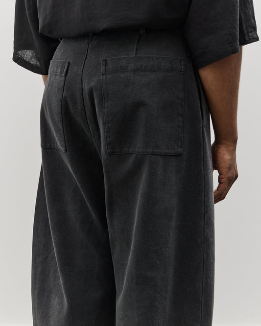 7115 Unisex Sand-Washed Curve Legged Trouser, Washed Black