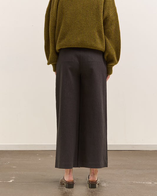 7115 by Szeki Textured Wide-Legged Skate Trouser, Black