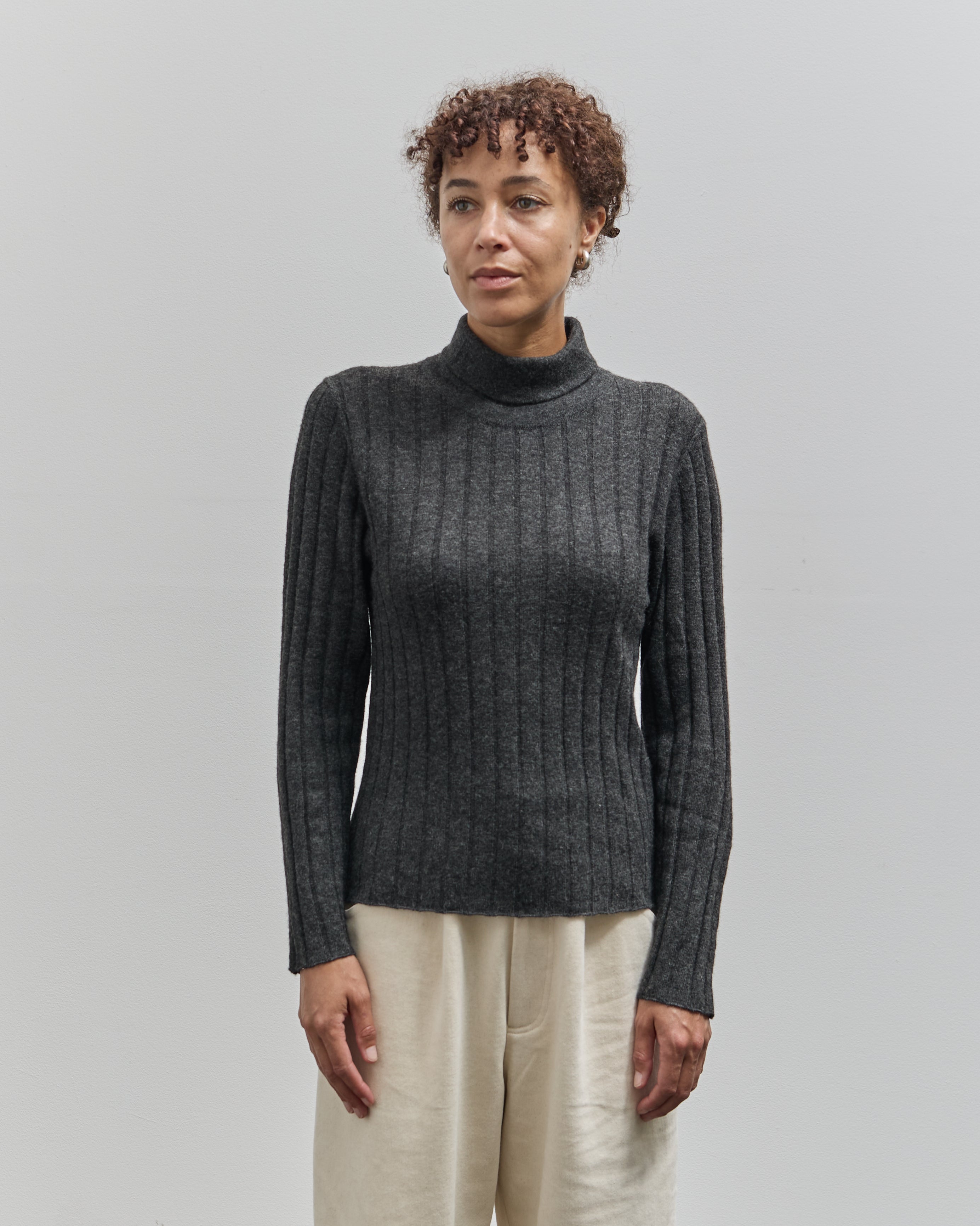 7115 Yak Ribbed Roll-Neck Sweater, Charcoal – Glasswing