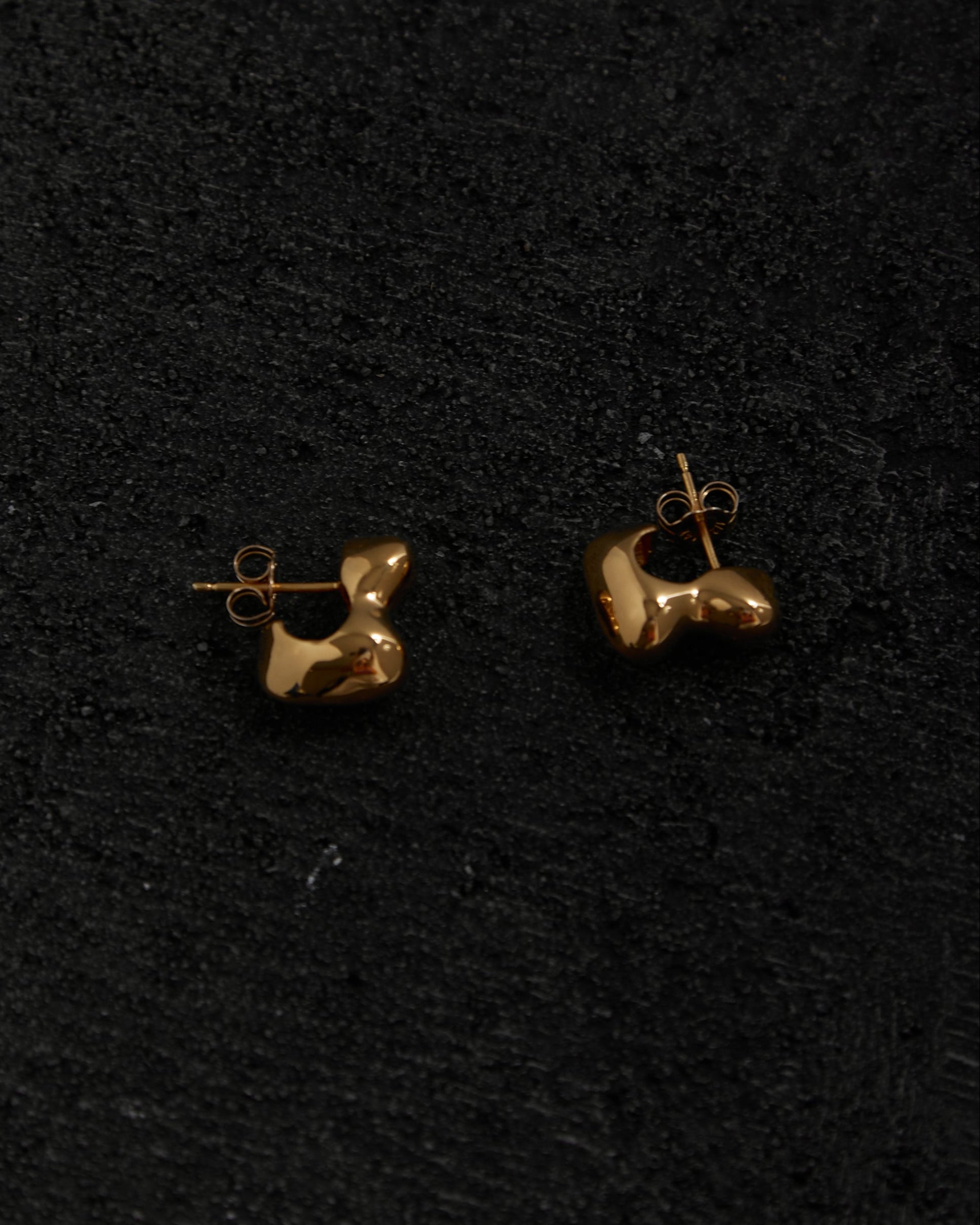 Agmes Small Bubble Hoops, Gold Vermeil – Glasswing