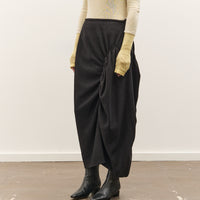 Anggae Asymmetrical Shirring Skirt, Black
