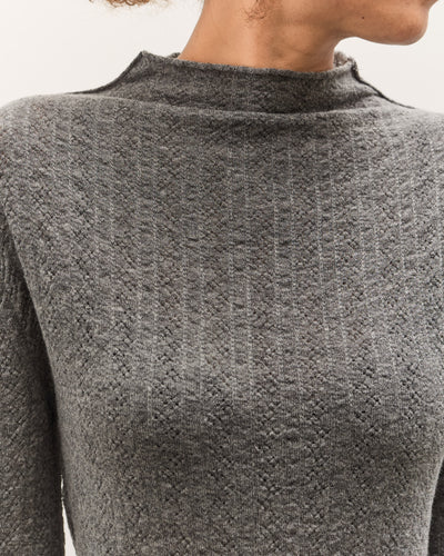 Anggae Smocked Pullover, Grey