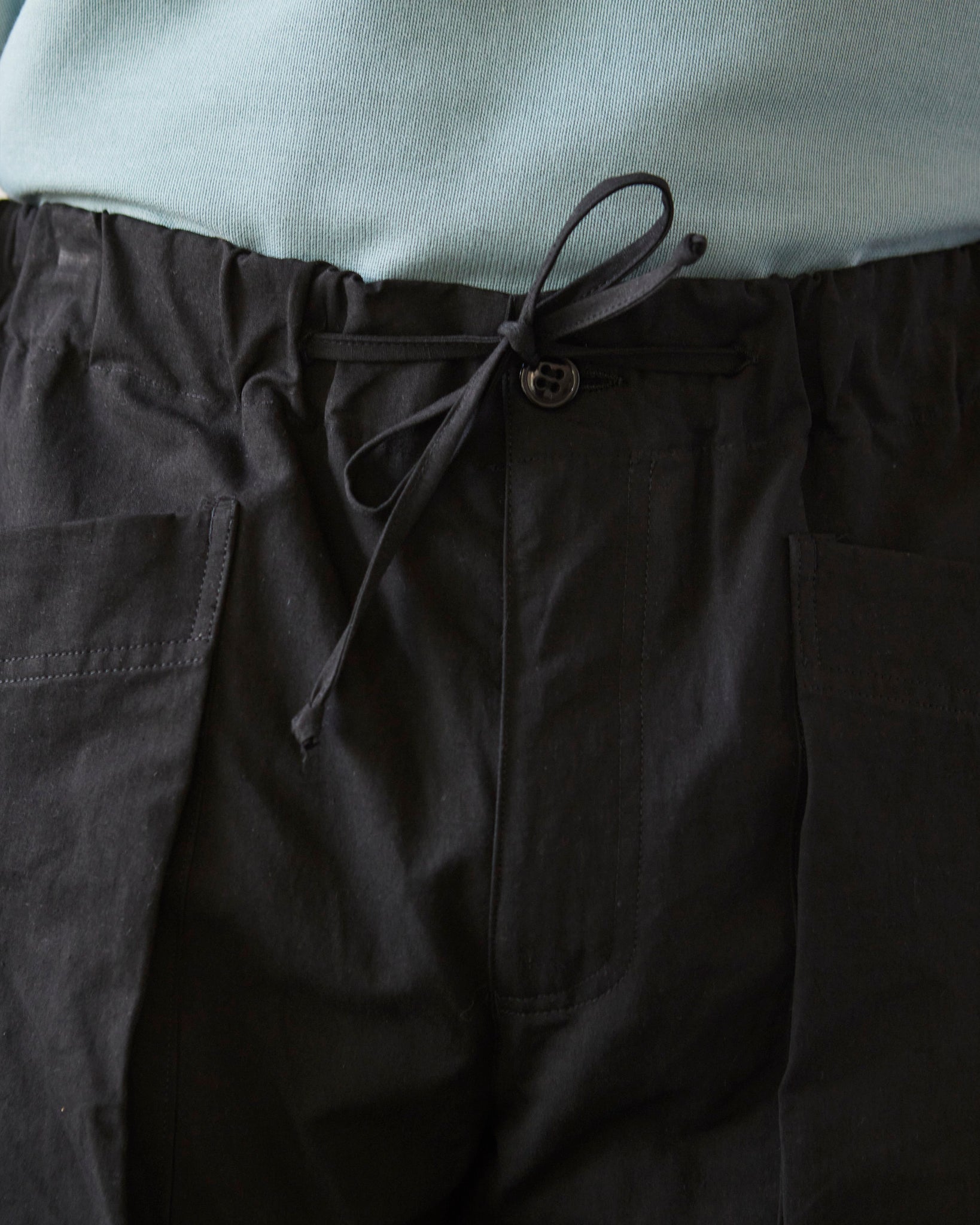 Arpenteur Cargo S Shorts, Black
