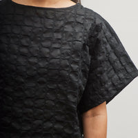 Black Crane Ripple Finish Top, Black