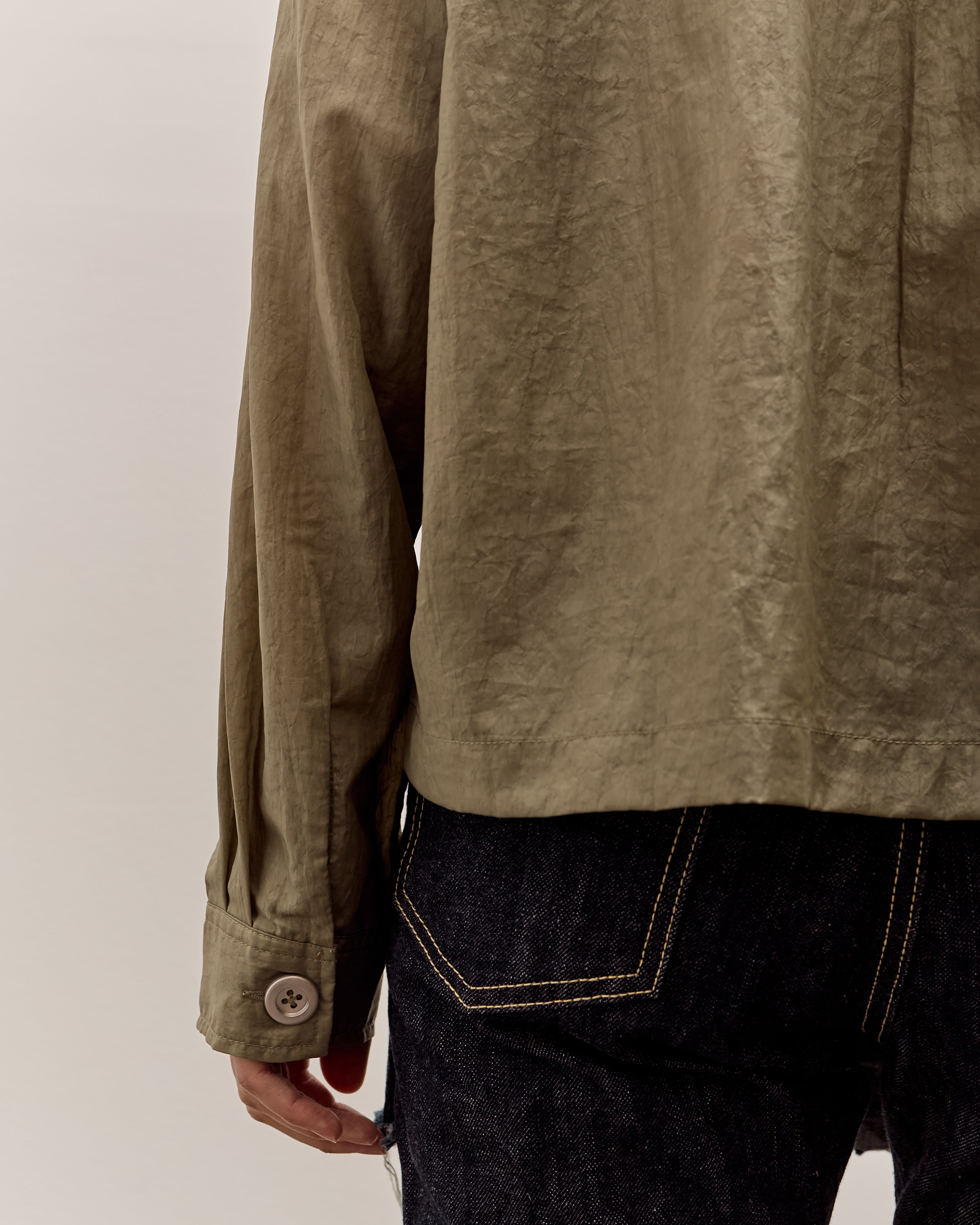 Brain Dead Cropped Nylon Button Up Shirt, Army – Glasswing