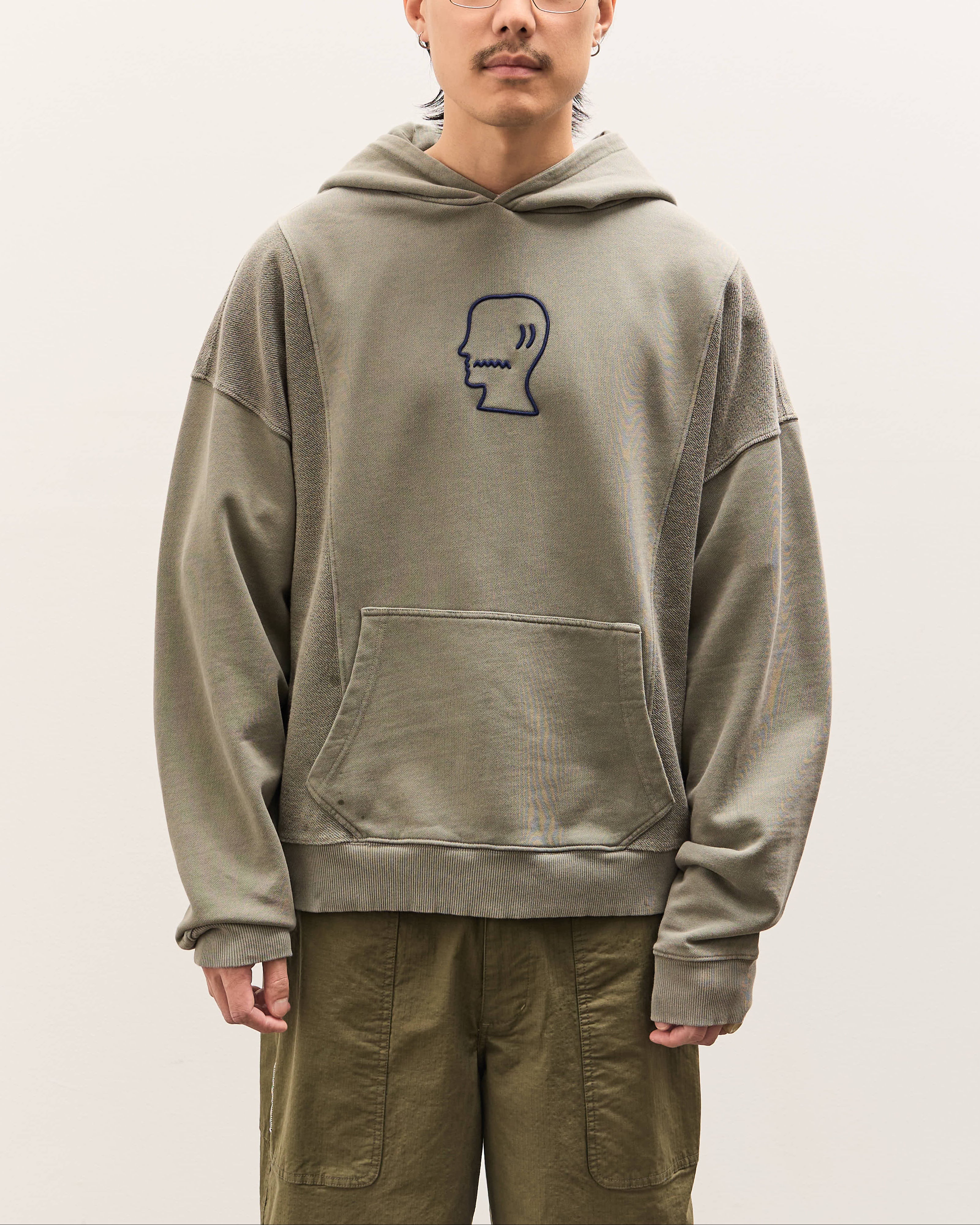 Brain Dead Mendoza Cropped Hoodie Unisex, Cement – Glasswing