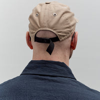 Camiel Fortgens Cap, Sand