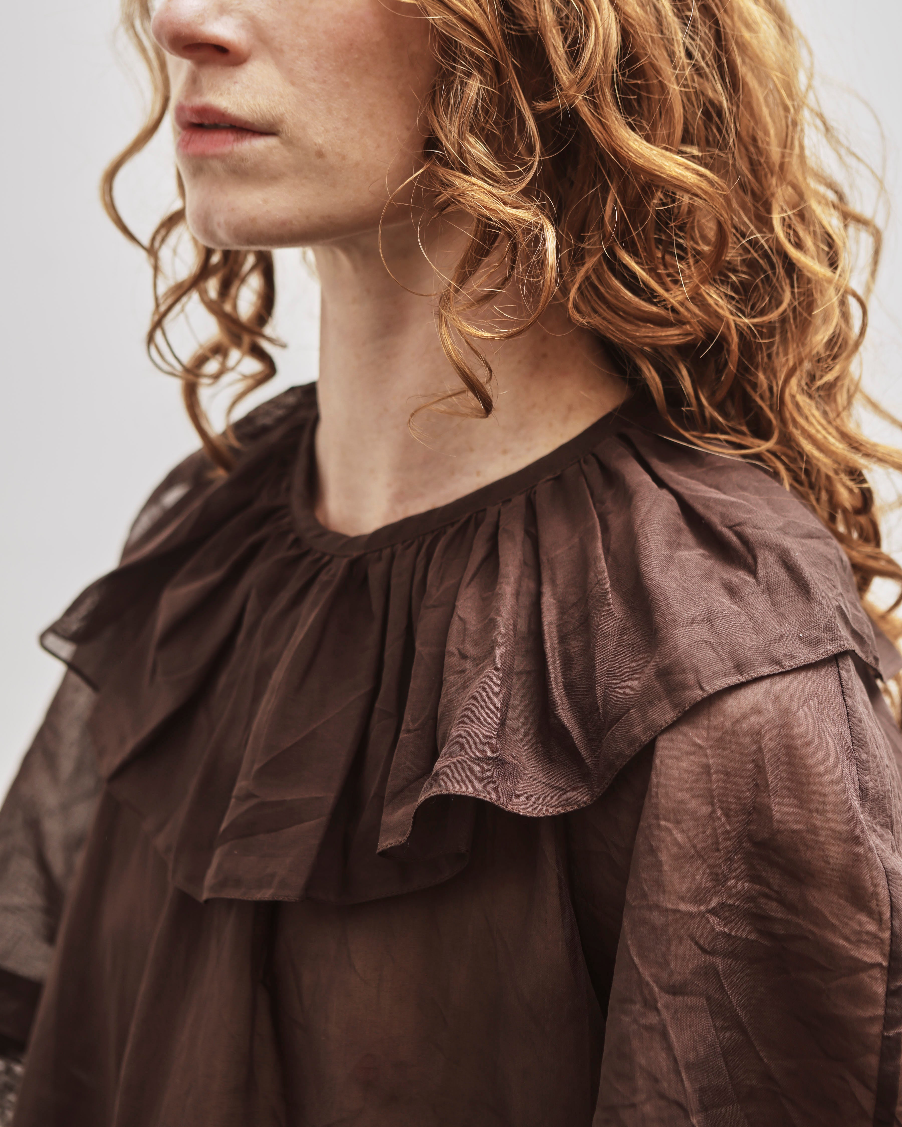 Cawley Japanese Cotton Voile Delilah Frill Top, Chocolate – Glasswing