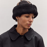 Suede Back Curly Contrast Panel Hat, Black/Tan
