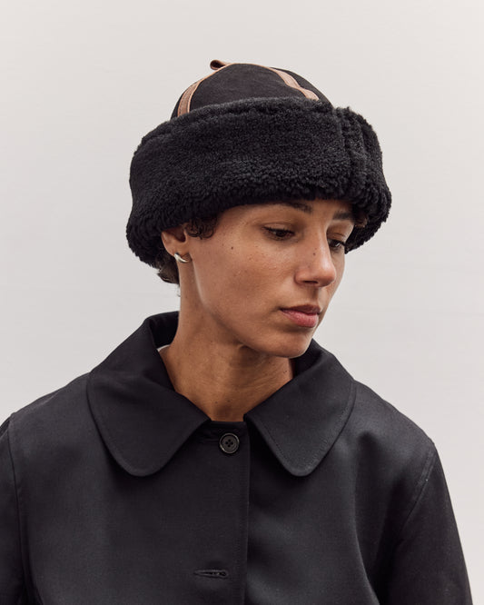 Suede Back Curly Contrast Panel Hat, Black/Tan