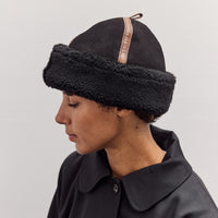 Suede Back Curly Contrast Panel Hat, Black/Tan