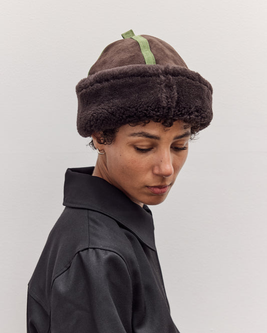 Suede Back Curly Contrast Panel Hat, Chocolate/Green
