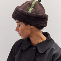 Suede Back Curly Contrast Panel Hat, Chocolate/Green
