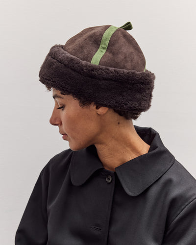 Suede Back Curly Contrast Panel Hat, Chocolate/Green