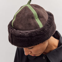 Suede Back Curly Contrast Panel Hat, Chocolate/Green
