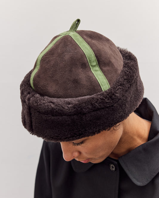 Suede Back Curly Contrast Panel Hat, Chocolate/Green