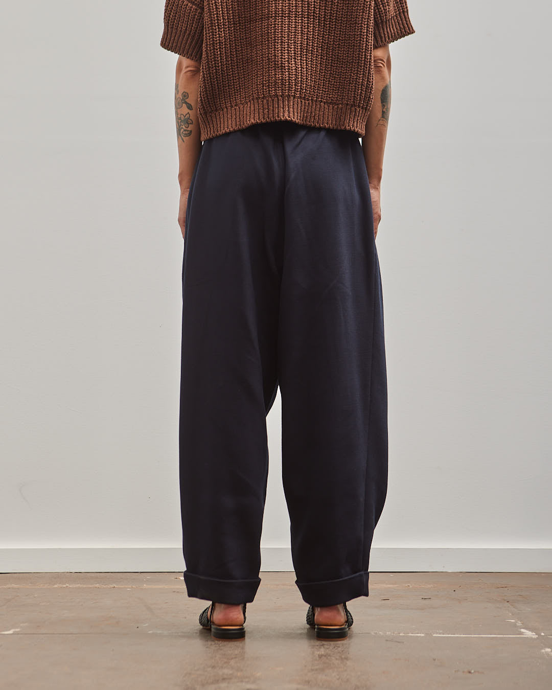 Cordera Cotton & Wool Carrot Pants, Navy – Glasswing