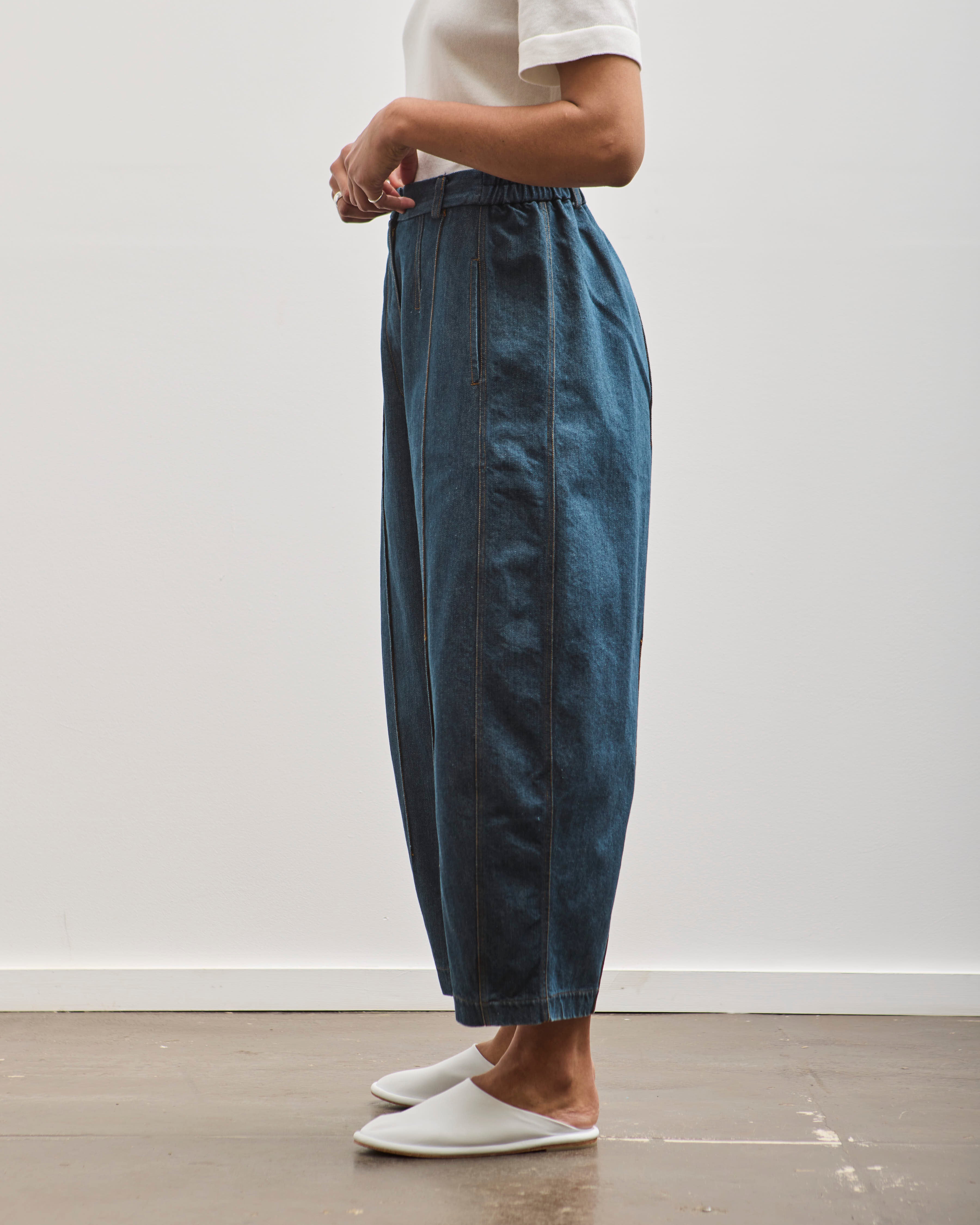 CORDERA (コルデラ) curved leg pants denim Cordera Curved Leg Pants, Denim – Glasswing