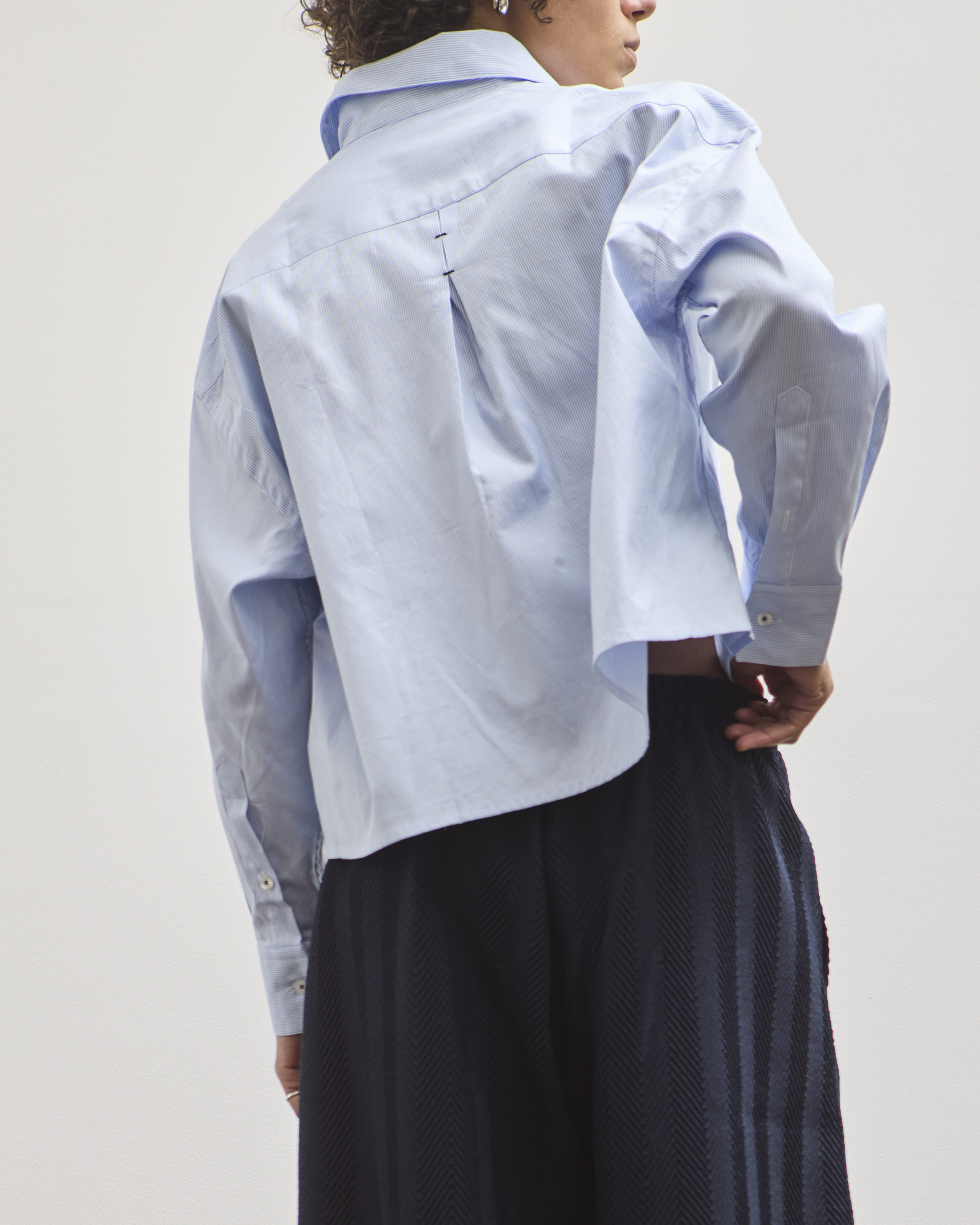 お歳暮 人気 オシャレ Oxford Cordera Shirt, Glasswing – Blue Light トップス
