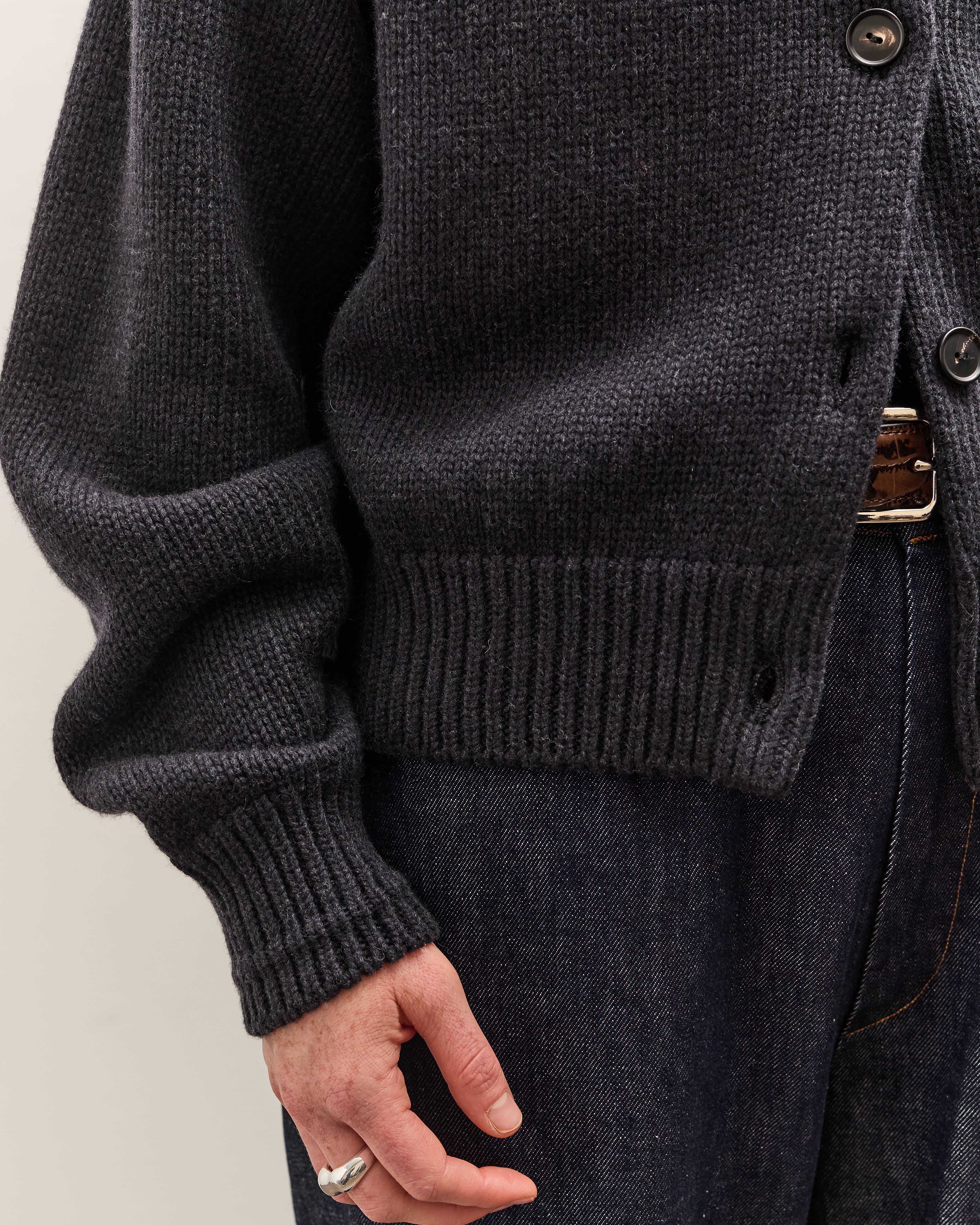 Cordera Merino Wool Collar Cardigan, Anthracite – Glasswing