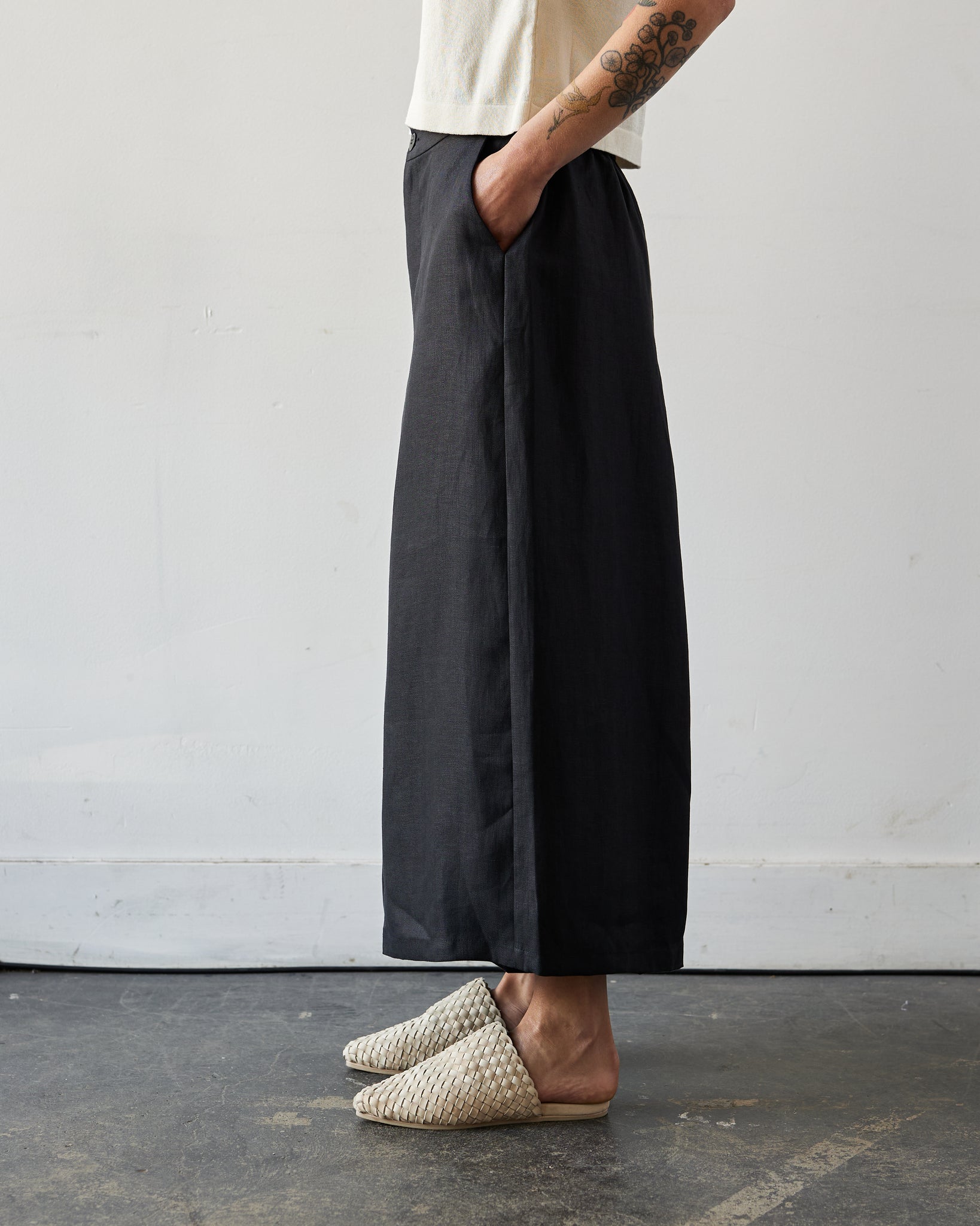 Cordera Skirt Linen Pants, Black