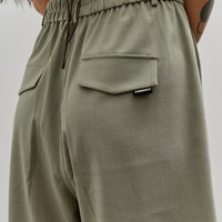 Cordera Tailoring Bermuda, Salvia