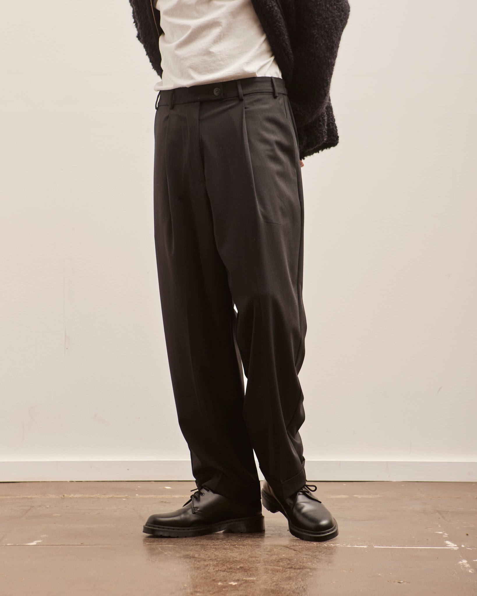Cordera Unisex Tailoring Masculine Pant, Black